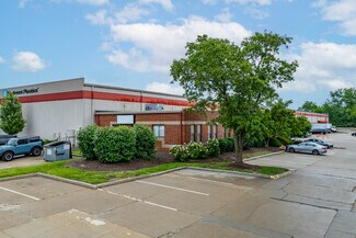Plus de détails pour 10880-10898 Kenwood Rd, Blue Ash, OH - Industriel/Logistique à louer