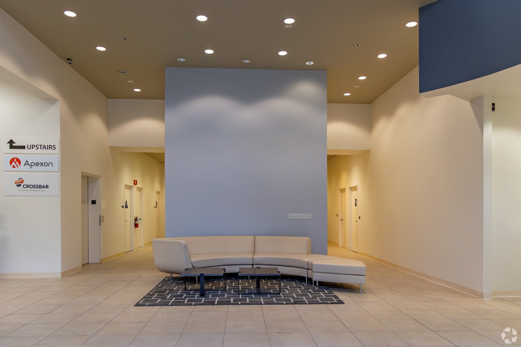 3200 Patrick Henry Dr, Santa Clara, CA à louer Photo intérieure– Image 1 sur 6