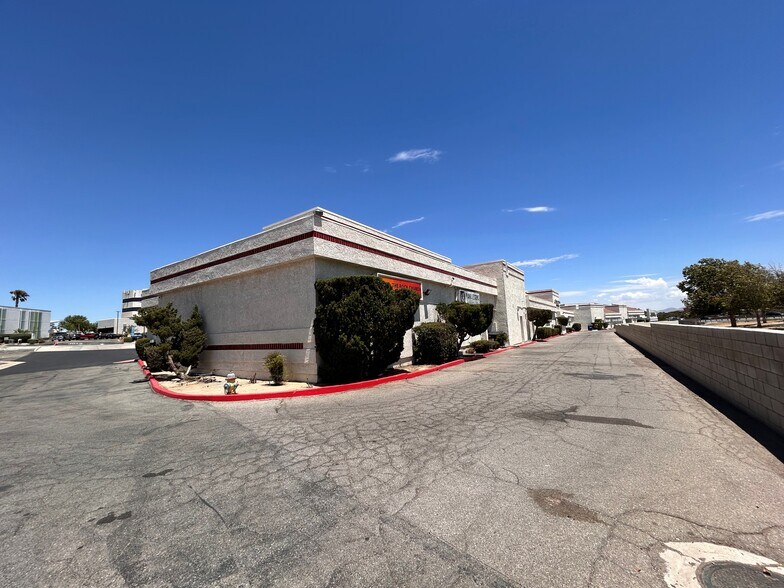 15403-15447 Anacapa Rd, Victorville, CA à vendre - Photo de l’immeuble – Image 3 sur 5