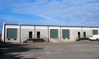 Plus de détails pour 6400 Bradley Dr, Haltom City, TX - Local d'activités à louer