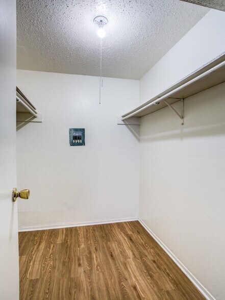 5111 Interstate 35 N, Waco, TX à vendre - Photo intérieure – Image 3 sur 38
