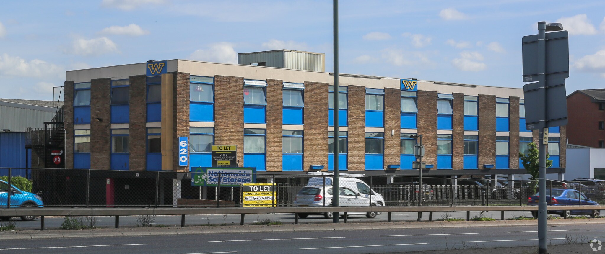 620 Western Av, Londres à louer Photo principale– Image 1 sur 25