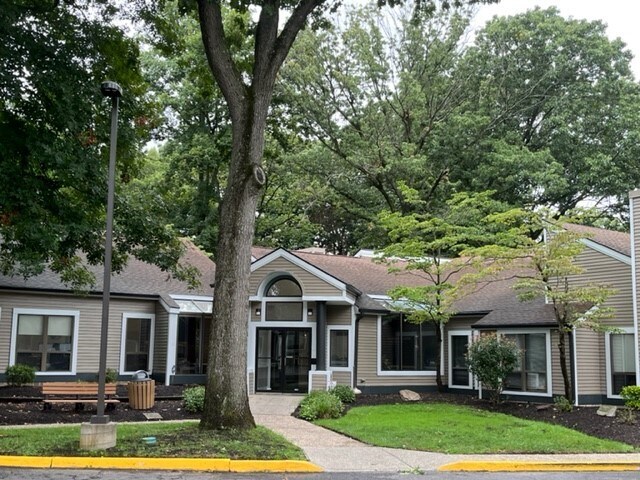 1930 Marlton Pike E, Cherry Hill, NJ à louer - Photo de l’immeuble – Image 3 sur 7
