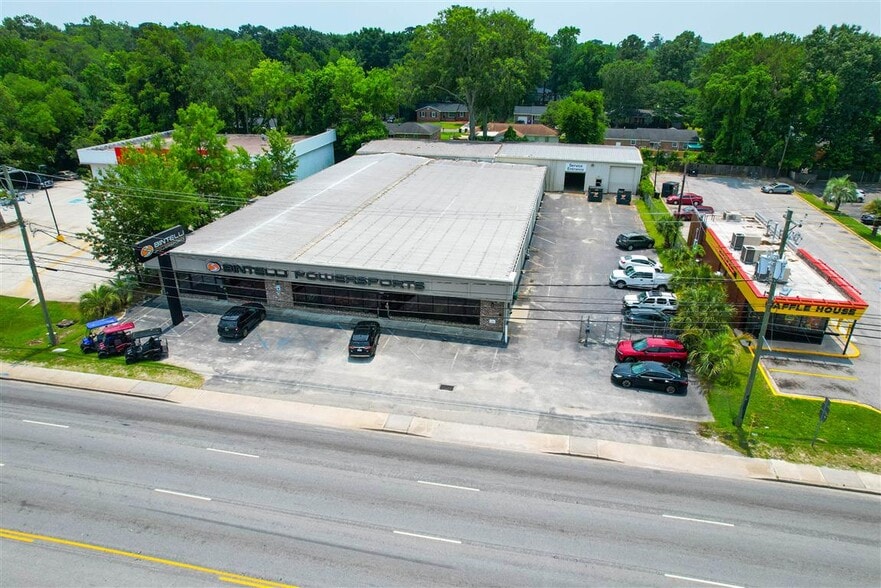 2137 Savannah Hwy, Charleston, SC à vendre - Photo de l’immeuble – Image 3 sur 27