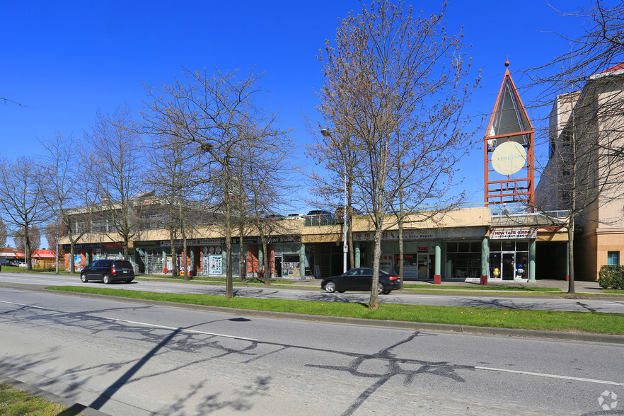 8580 Alexandra Rd, Richmond, BC à vendre - Photo de l’immeuble – Image 2 sur 9