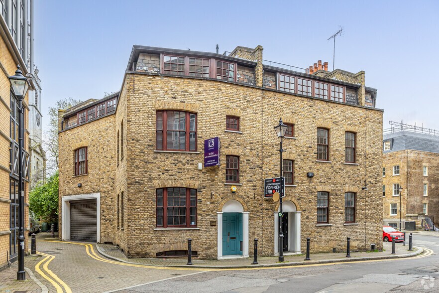 42-46 Clerkenwell Clos, Londres à louer - Photo de l’immeuble – Image 2 sur 5