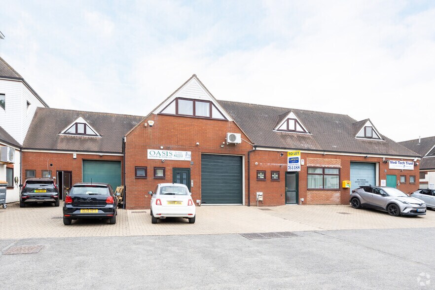 Unit 10, Hailsham à louer - Photo de l’immeuble – Image 2 sur 3