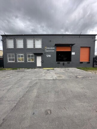 Plus de détails pour 5790 NW 35th Ave, Miami, FL - Industriel/Logistique à vendre