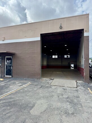 Plus de détails pour 7784 W 2nd Ct, Hialeah, FL - Industriel/Logistique à louer