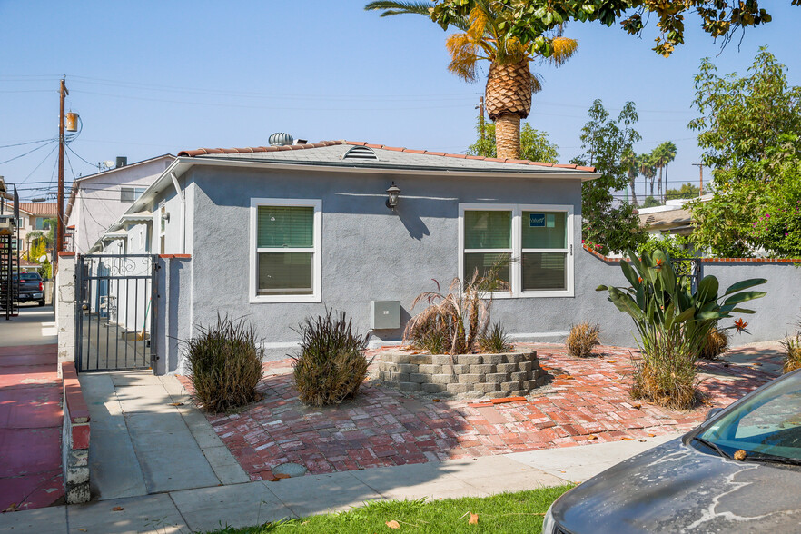 315 E Valencia Ave, Burbank, CA à vendre - Photo de l’immeuble – Image 2 sur 12