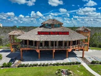 Plus de détails pour 17501 Harbour Point Dr, Fort Myers, FL - Local commercial à vendre