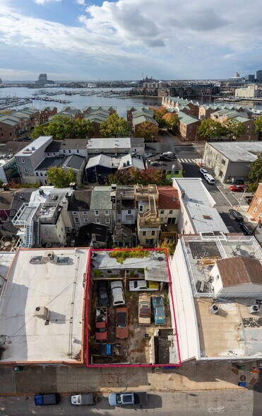 2305 Essex St, Baltimore, MD à vendre - Photo de l’immeuble – Image 2 sur 13