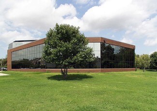 Plus de détails pour 12740 Hillcrest Rd, Dallas, TX - Bureau à louer