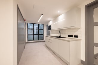25 West Tenter St, Londres à louer Photo de l’immeuble– Image 1 sur 5