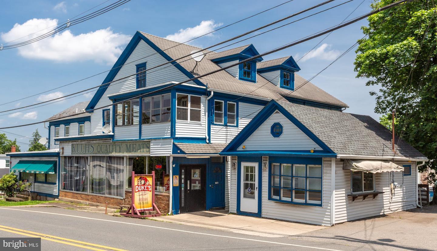 371 Pittstown Rd, Pittstown, NJ à vendre Photo de l’immeuble– Image 1 sur 33