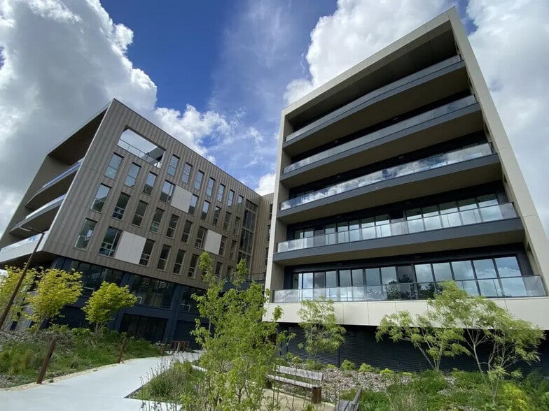 Bureau dans Cesson-Sévigné à louer - Photo de l’immeuble – Image 3 sur 11