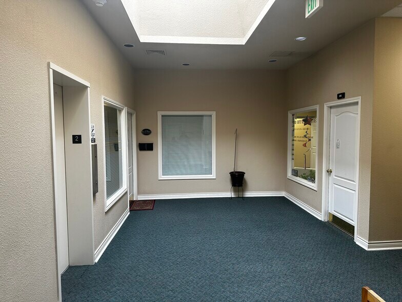 300 Main St, Grand Junction, CO à louer - Photo de l’immeuble – Image 3 sur 14