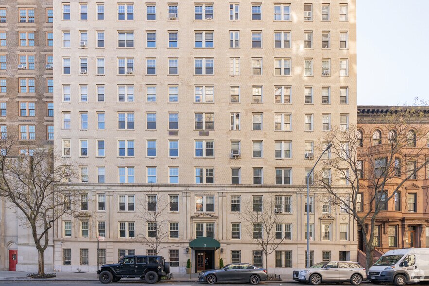 12 W 96th St, New York, NY à vendre - Photo de l’immeuble – Image 2 sur 7
