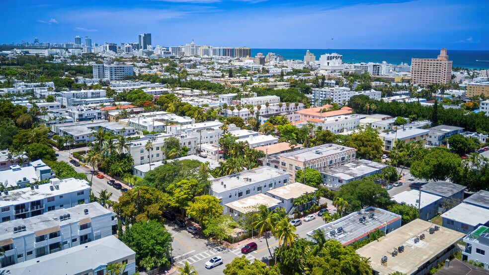 715 Michigan Ave, Miami Beach, FL à vendre - Photo de l’immeuble – Image 3 sur 15