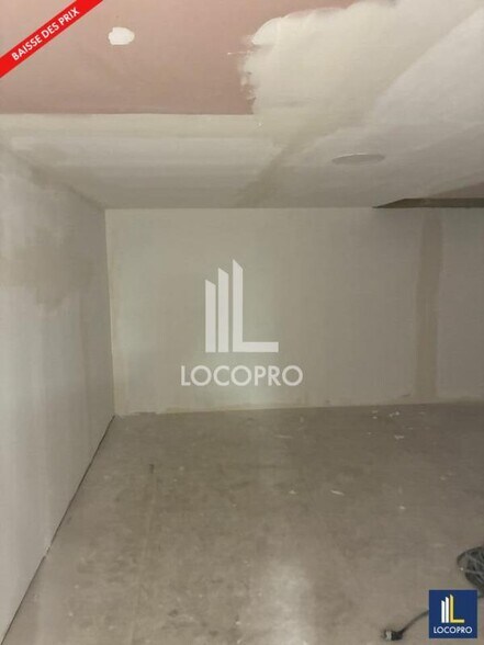 Local commercial dans Vidauban à louer - Photo intérieure – Image 1 sur 4