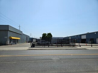 Plus de détails pour 236 S Santa Cruz Ave, Modesto, CA - Industriel/Logistique à louer