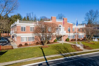 Plus de détails pour 320 Post Rd W, Westport, CT - Bureau à louer