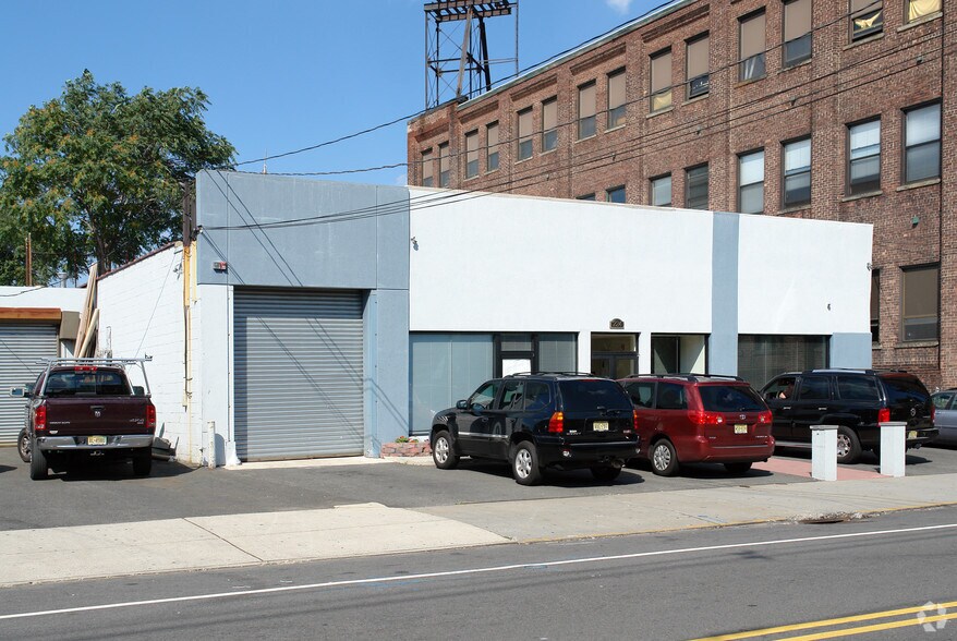 224-228 61st St, West New York, NJ à louer - Photo principale – Image 1 sur 5
