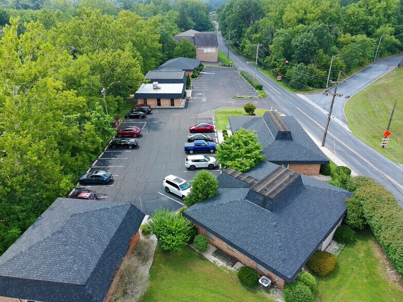 1630 East High St, Pottstown, PA à louer - Photo de l’immeuble – Image 3 sur 8