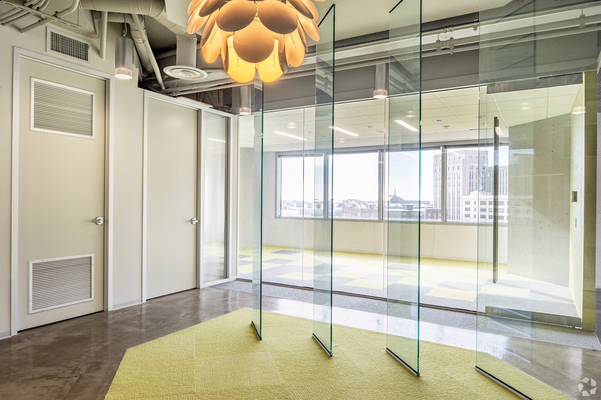 311 S Wacker Dr, Chicago, IL à louer Photo intérieure– Image 1 sur 3