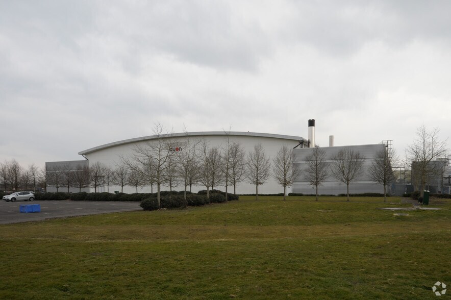 Hampton Park W, Melksham à louer - Photo de l’immeuble – Image 2 sur 7