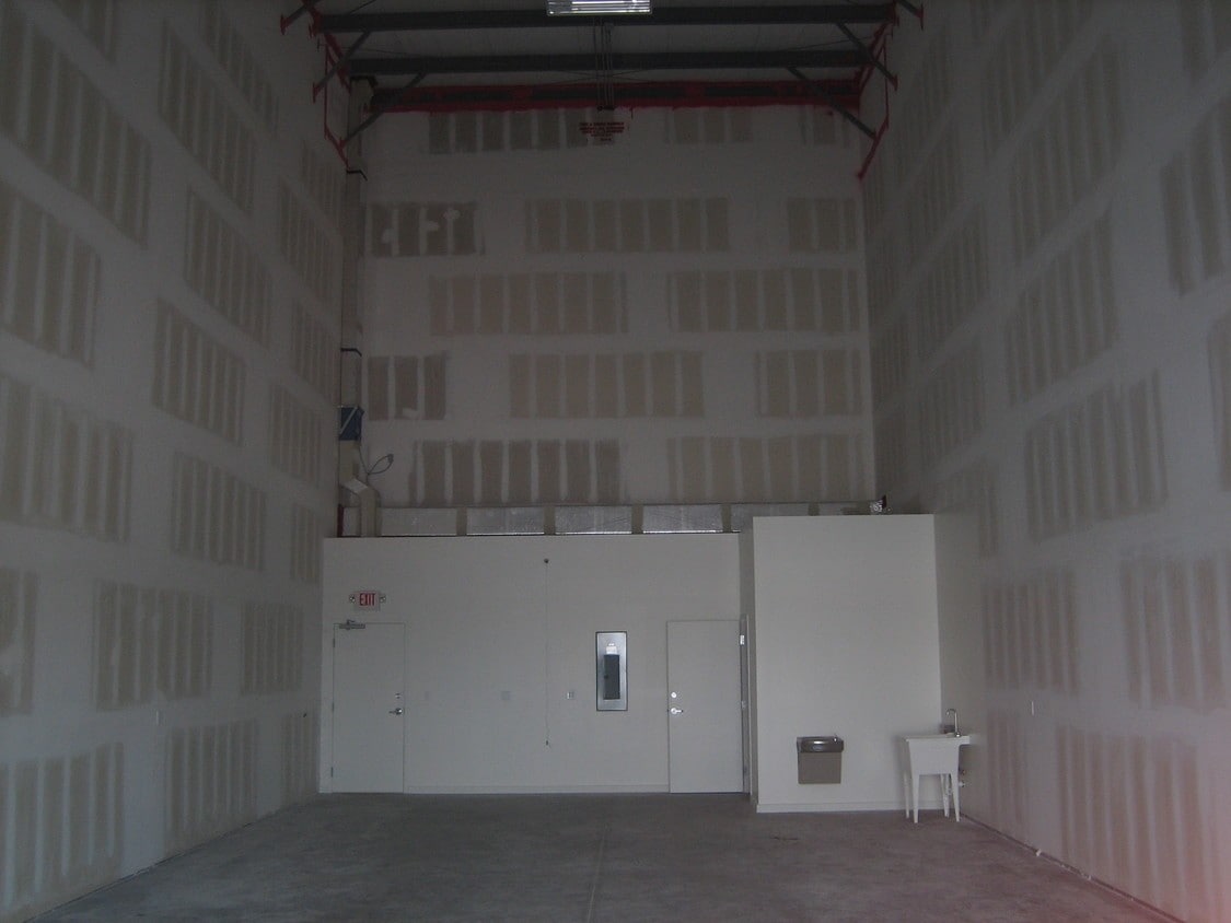 121 Overseas Hwy, Key West, FL à louer Photo de l’immeuble– Image 1 sur 5
