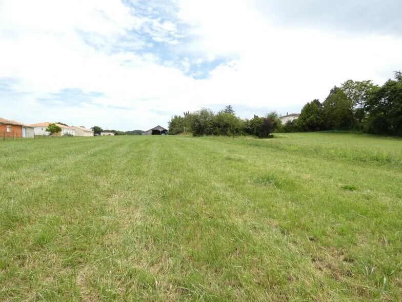 Terrain dans Saint Privat en Périgord à vendre - Photo de l’immeuble – Image 3 sur 5