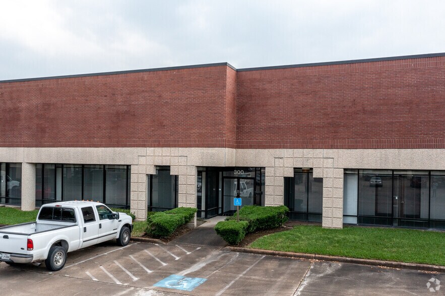 1100 Hercules Ave, Houston, TX à vendre - Photo de l’immeuble – Image 3 sur 10