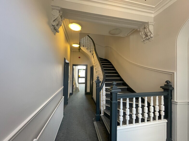 44 Carden Pl, Aberdeen à vendre - Photo de l’immeuble – Image 3 sur 12