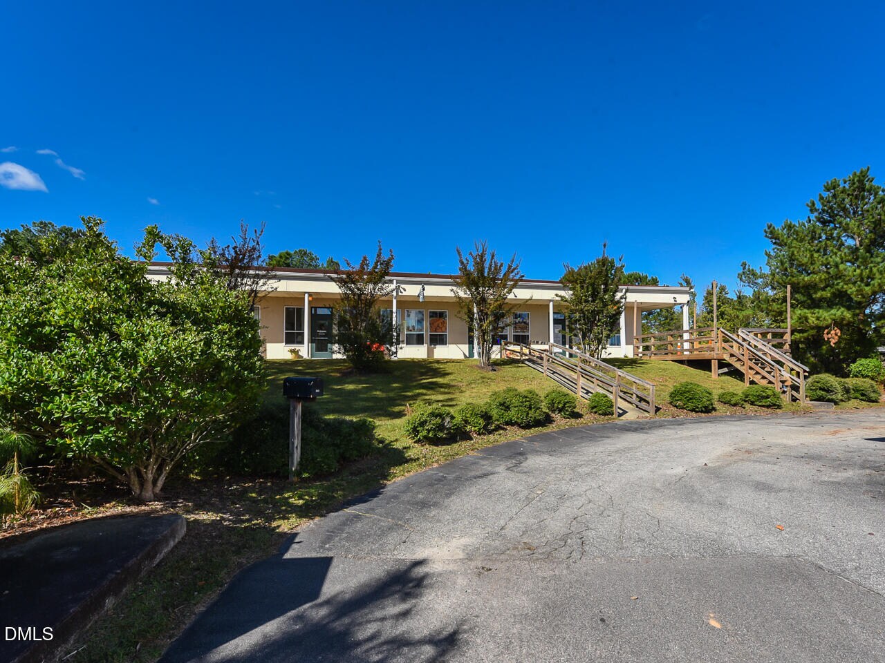 141 Technology Dr, Garner, NC à vendre Photo principale– Image 1 sur 3