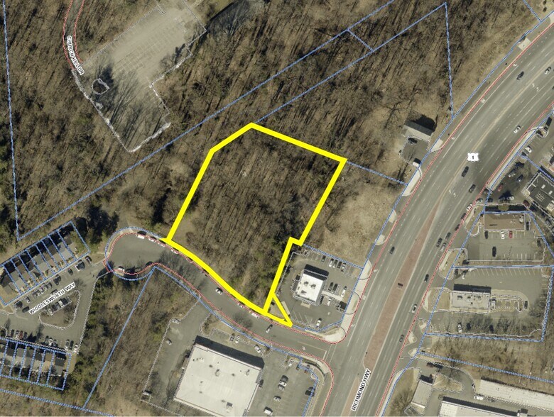 1640 Wigglesworth Way, Woodbridge, VA à vendre - Photo de l’immeuble – Image 1 sur 3