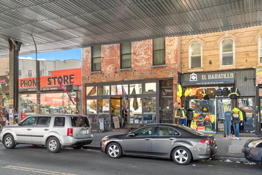 1524 Myrtle Ave, Brooklyn, NY à vendre - Photo de l’immeuble – Image 3 sur 10