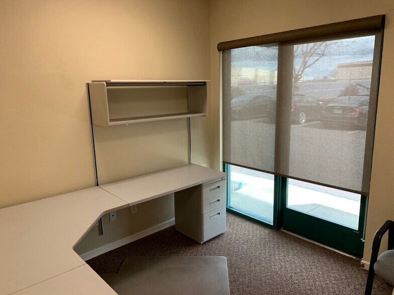 195-197 D'Arcy Pkwy, Lathrop, CA à vendre - Photo de l’immeuble – Image 3 sur 23