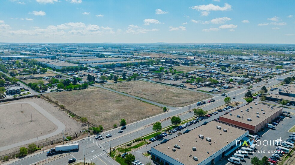 NE Corner of N Chambers Road & E35th ave, Aurora, CO à vendre - Photo de l’immeuble – Image 2 sur 5
