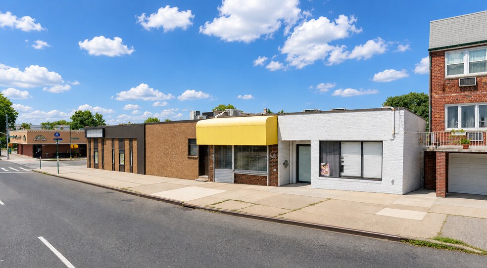 4613 188th St, Flushing, NY à louer - Photo de l’immeuble – Image 2 sur 3