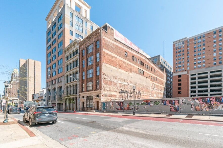 311-313 W Baltimore St, Baltimore, MD à vendre - Photo de l’immeuble – Image 2 sur 60