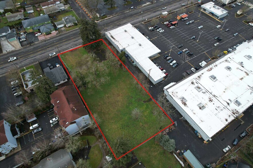 3706 SE 122nd Ave, Portland, OR à vendre - Aérien – Image 2 sur 3
