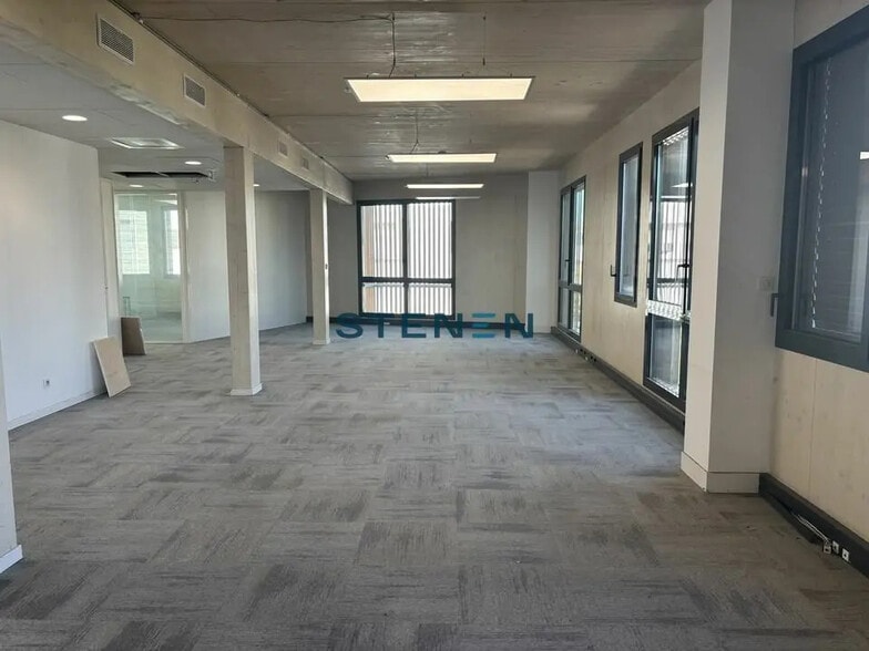 Bureau dans Marseille à louer - Photo intérieure – Image 3 sur 5