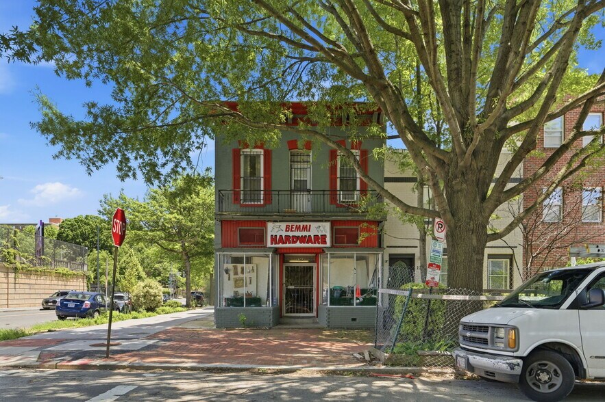 2263 12th St NW, Washington, DC à vendre - Photo de l’immeuble – Image 2 sur 115