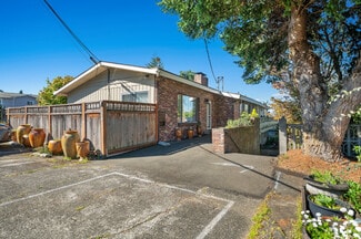 Plus de détails pour 324 3rd Ave S, Edmonds, WA - Logement à vendre