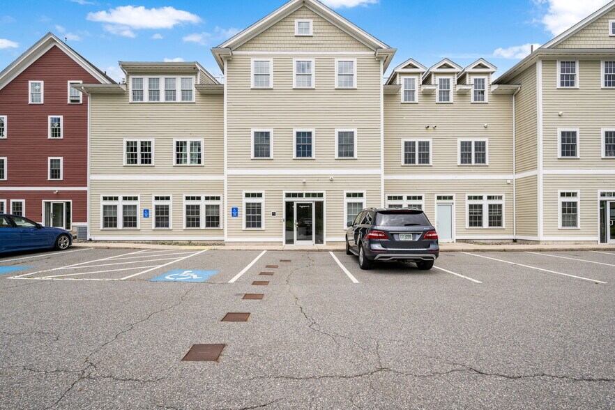 997-999 Osgood St, North Andover, MA à vendre - Photo de l’immeuble – Image 3 sur 18