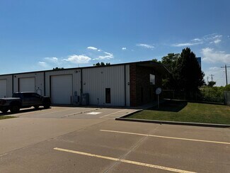 Plus de détails pour 15266 NW Expressway, Piedmont, OK - Industriel/Logistique à louer