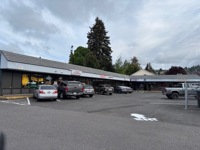 319 SE Lechner,, Camas, WA à louer - Photo de l’immeuble – Image 1 sur 11