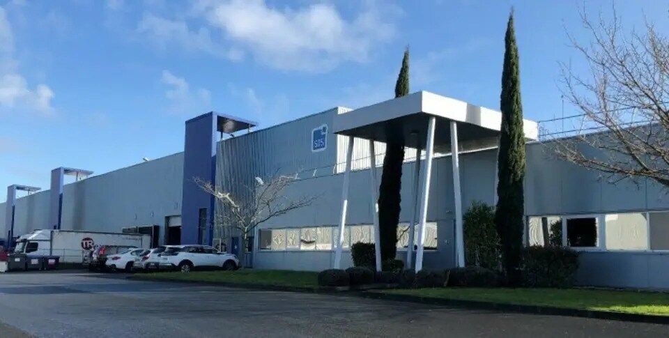 Industriel/Logistique dans Blanquefort à louer - Photo de l’immeuble – Image 1 sur 3