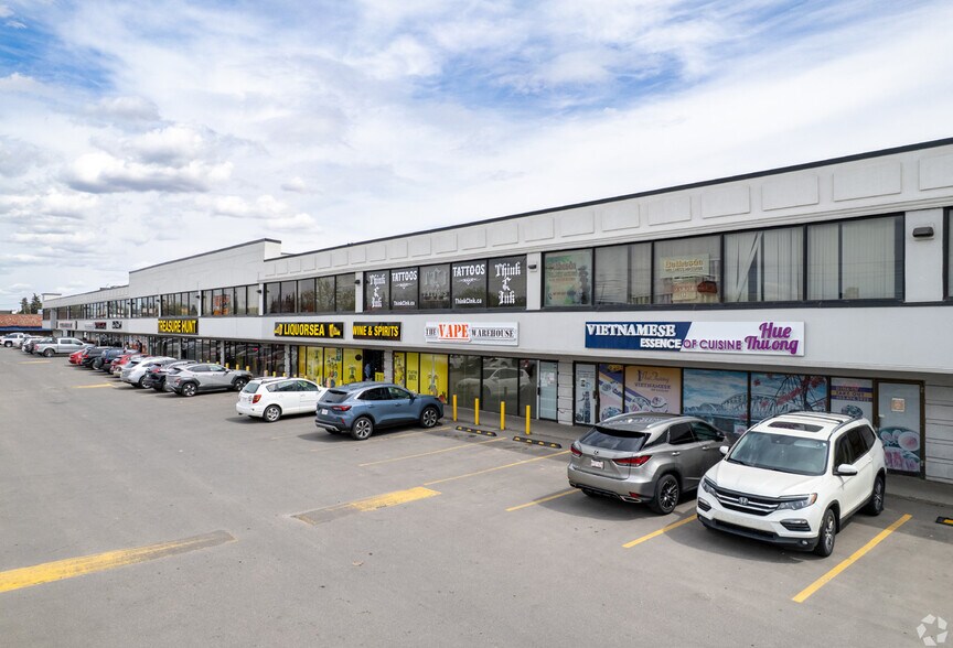 1830 52nd St SE, Calgary, AB à louer - Photo de l’immeuble – Image 1 sur 7